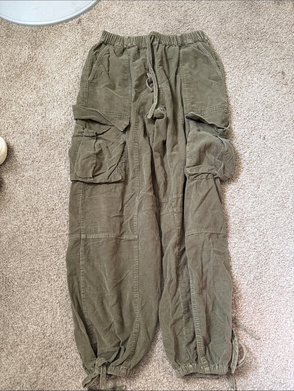 Men's Olive Cargo Jogger Pants - Drawstring Waist